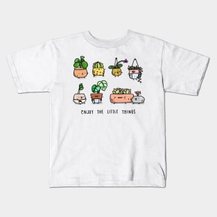 Enjoy the little things Kids T-Shirt